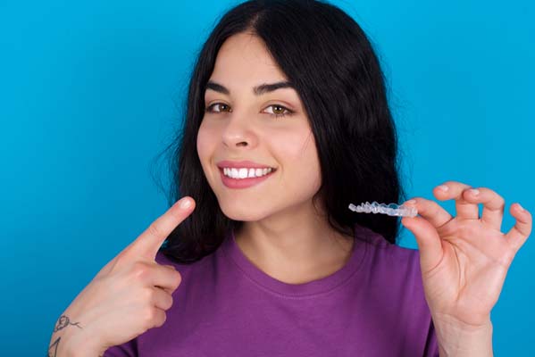 Is Invisalign The Right Teeth Straightening Option For You?